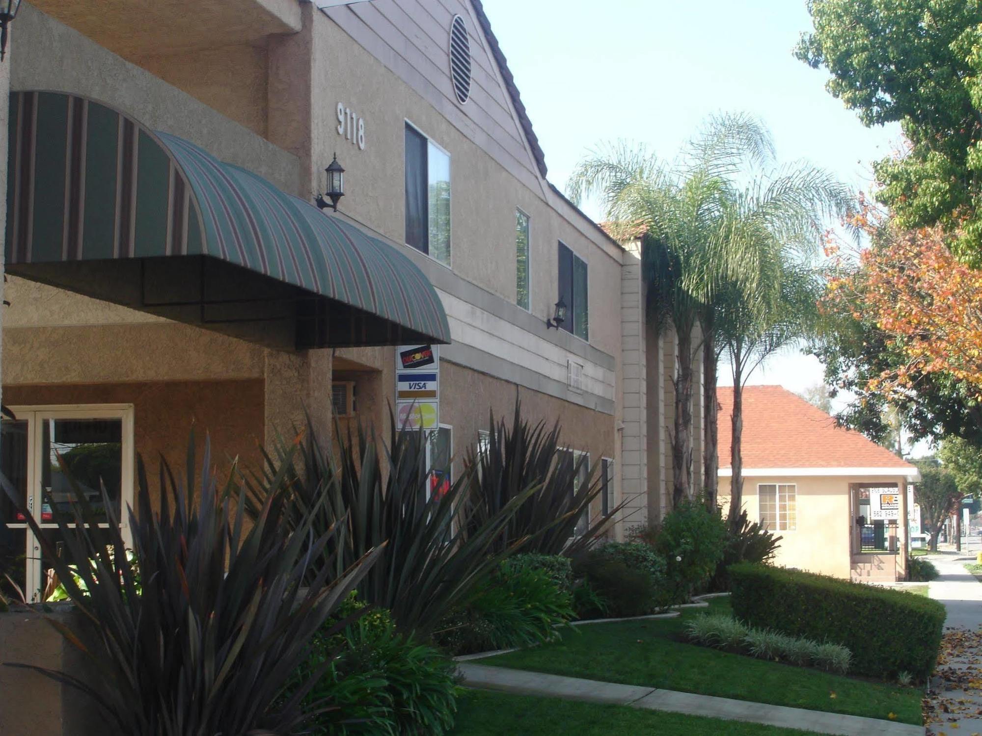 Rivera Inn & Suites Motel Pico Rivera Exterior photo